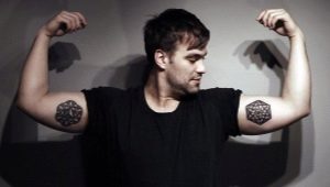 Tout sur les tatouages ​​​​de biceps pour hommes