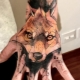 Περιγραφή αρσενικών τατουάζ αλεπούς και τοποθέτησή τους